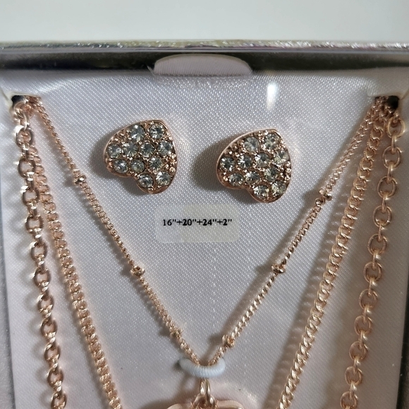Guess Rose Gold Tone Rhinestones Heart Triple 3 Layered Necklace Earrings Set - Picture 7 of 10